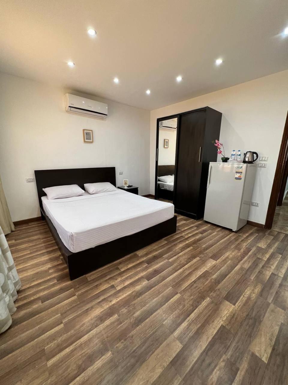 Lilly Rooms And Studio Hurghada Eksteriør bilde